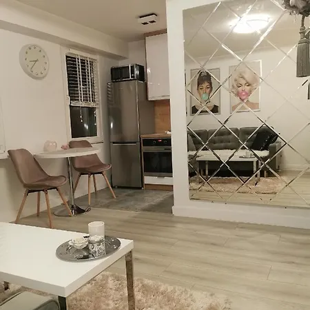 Διαμέρισμα Apartament Ania